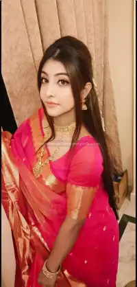 Divya gallery photo 5