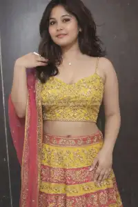 Tanvi gallery photo 2